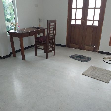 Friendly House Appartement Galle Buitenkant foto